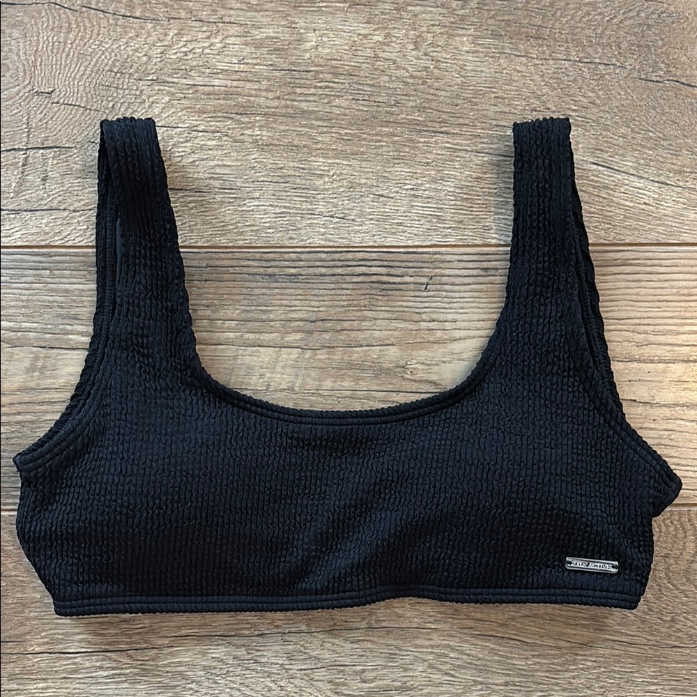 ZYIA Black Ribbed Clasp Back Bikini Top Size Large